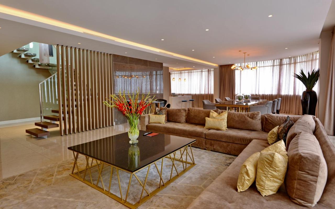The Houghton Hotel, Spa, Wellness & Golf Johannesbourg Extérieur photo Interior of a penthouse apartment