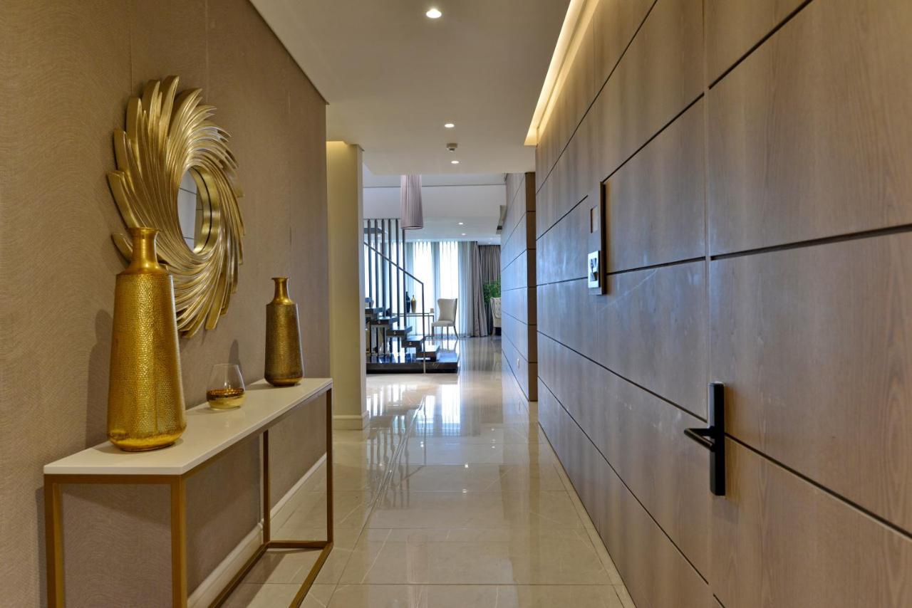 The Houghton Hotel, Spa, Wellness & Golf Johannesbourg Extérieur photo Interior of a penthouse at The Park