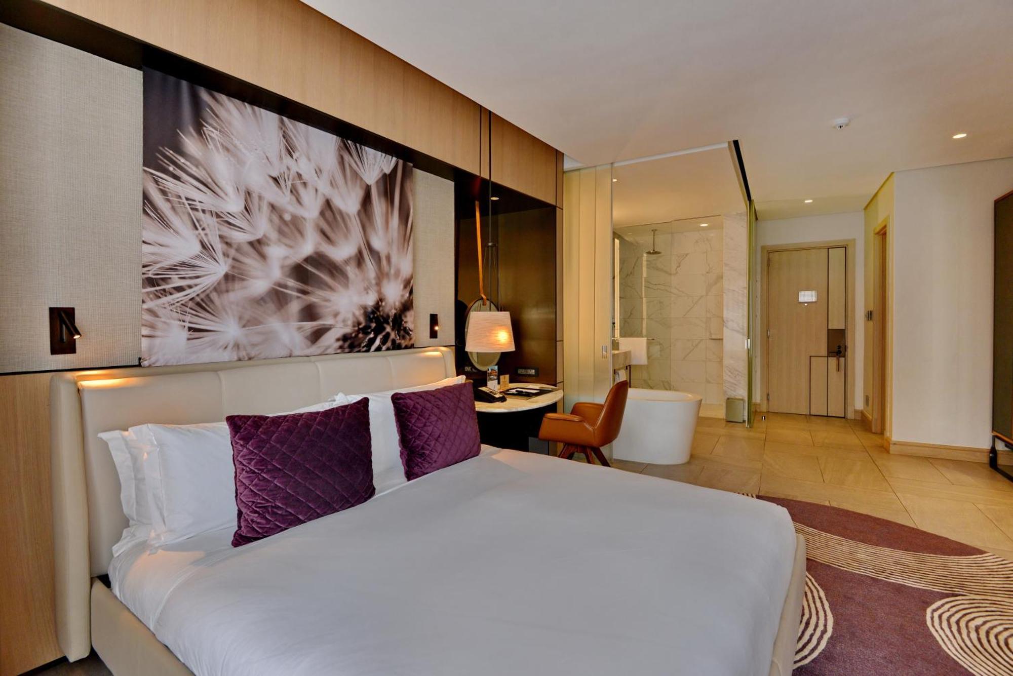 The Houghton Hotel, Spa, Wellness & Golf Johannesbourg Chambre photo Deluxe Room