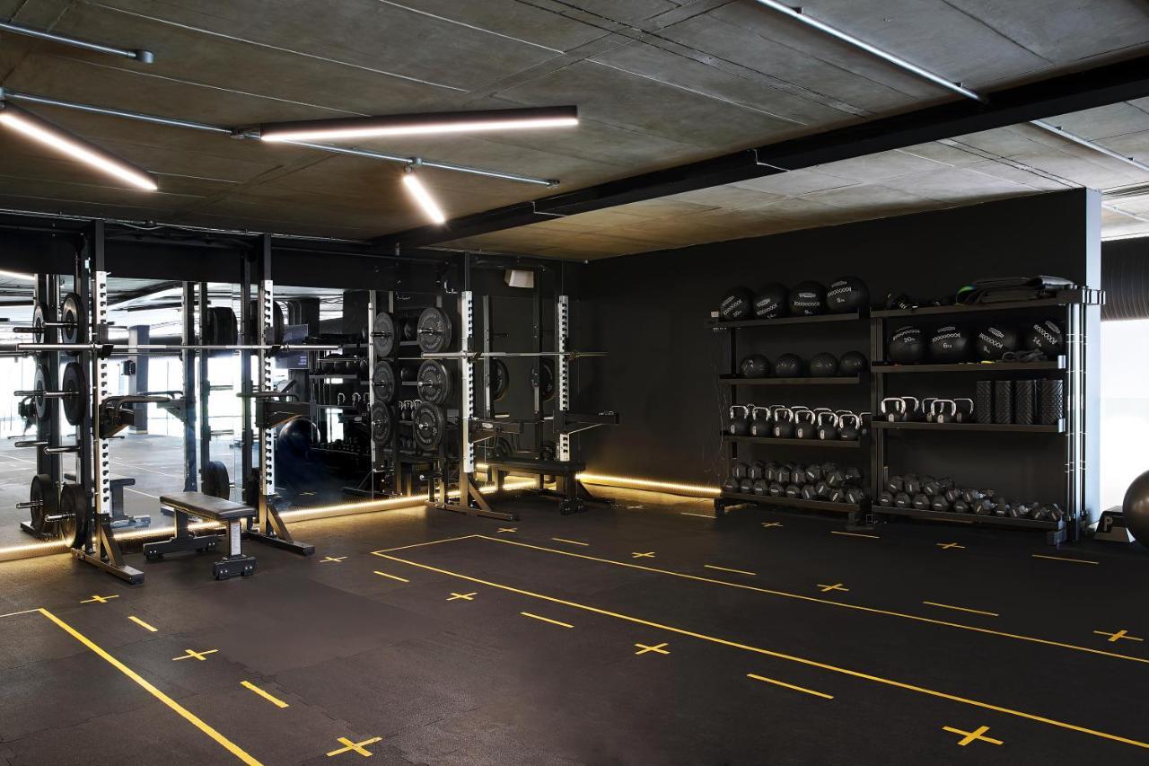 The Houghton Hotel, Spa, Wellness & Golf Johannesbourg Extérieur photo The gym at the headquarters of the German Football Association